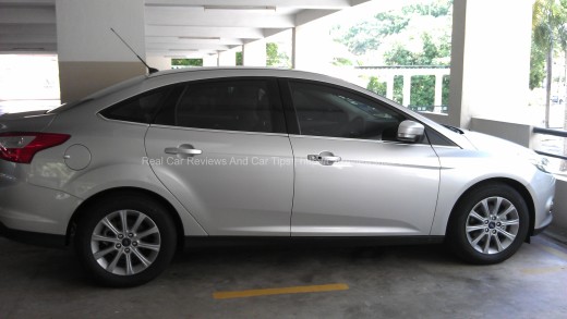 Ford Focus 2.0L Titanium Side View