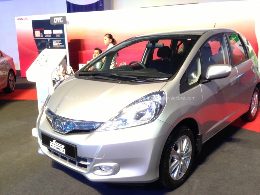 Honda Jazz Hybrid Front View