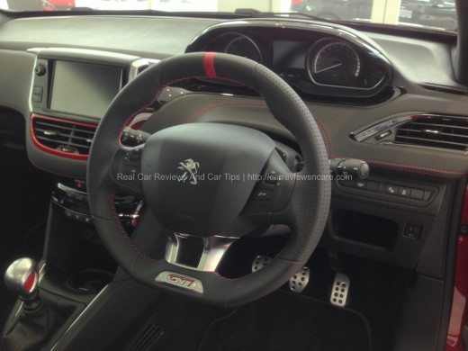 Peugeot 208 GTi Sport Interior