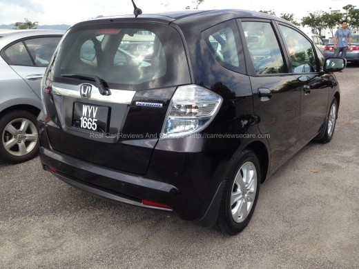 Honda Jazz Hybrid 1.3 CKD Rear View