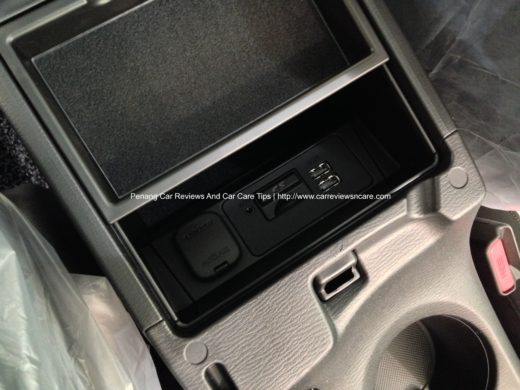 2014 Skyactiv Mazda 3 2.0L Armrest Box