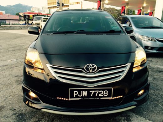 Toyota Vios Front View and Headlamp and Fog Lamp turned ON