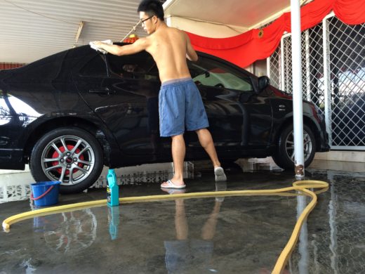 start the cleaning on top of the car