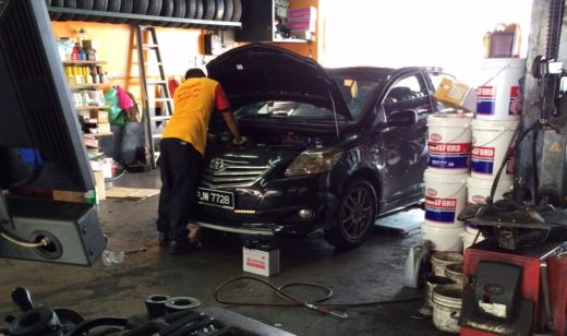 Replacing the Car Alternator in AV Advance Tyre & Car Care Sdn. 