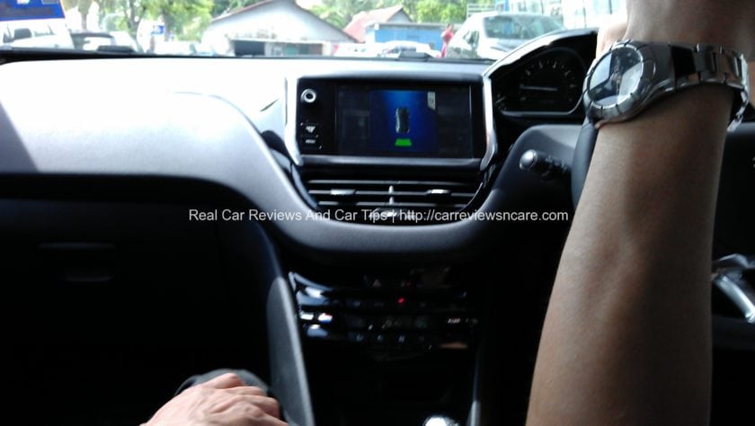 Peugeot 208 Dashboard