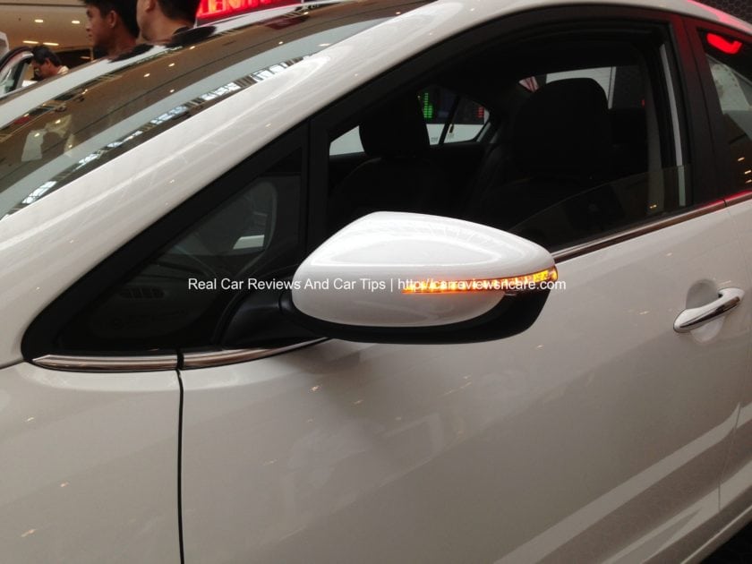 Naza Kia Cerato 2.0 Automatic Side Mirror